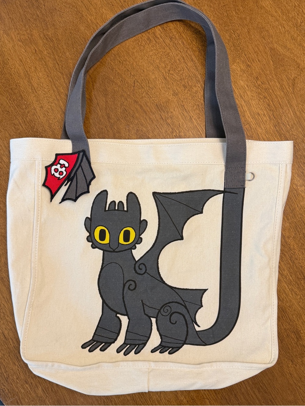 Universal Studios - How to Train Your Dragon Isle of Berk Canvas Tote